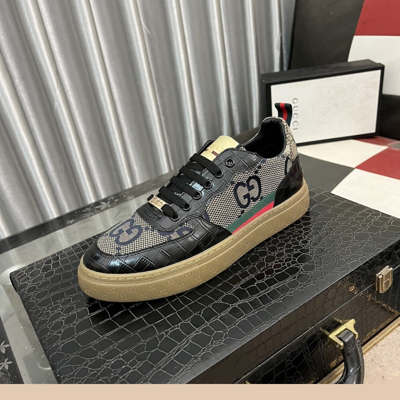G*u*i casual shoes